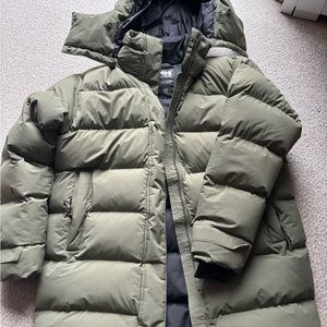 Warm winter jacket (could be men’s or women’s).  Worn once, basically brand new.